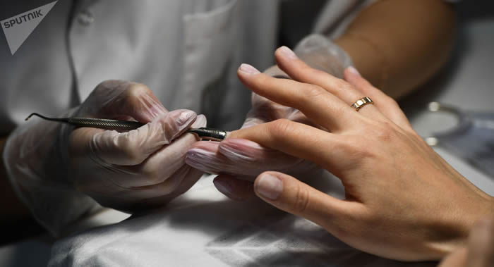 ָ���ϳ�����ɫ��·����֤������������ؽ������� ����СѪ�����ǵ��̴��ߵ��ź�