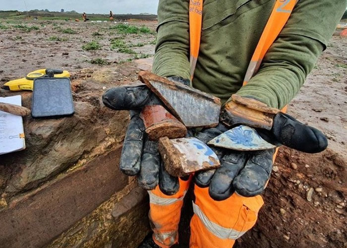 Ӣ˿ƶϣ·γõ16ڹͻ԰ַ