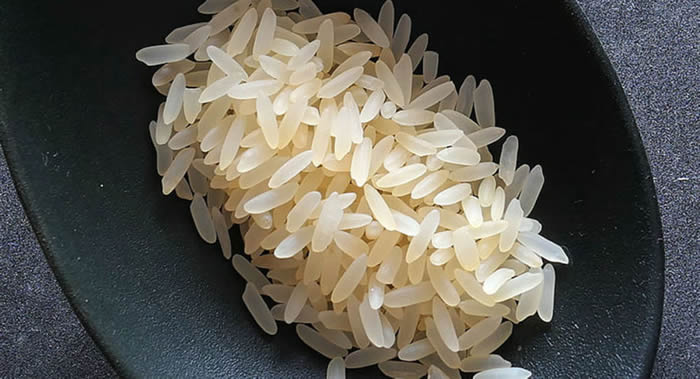 《英国医学杂志》杂志:经常食用经过加工的精制谷物会增加患心脏病和死亡的风险