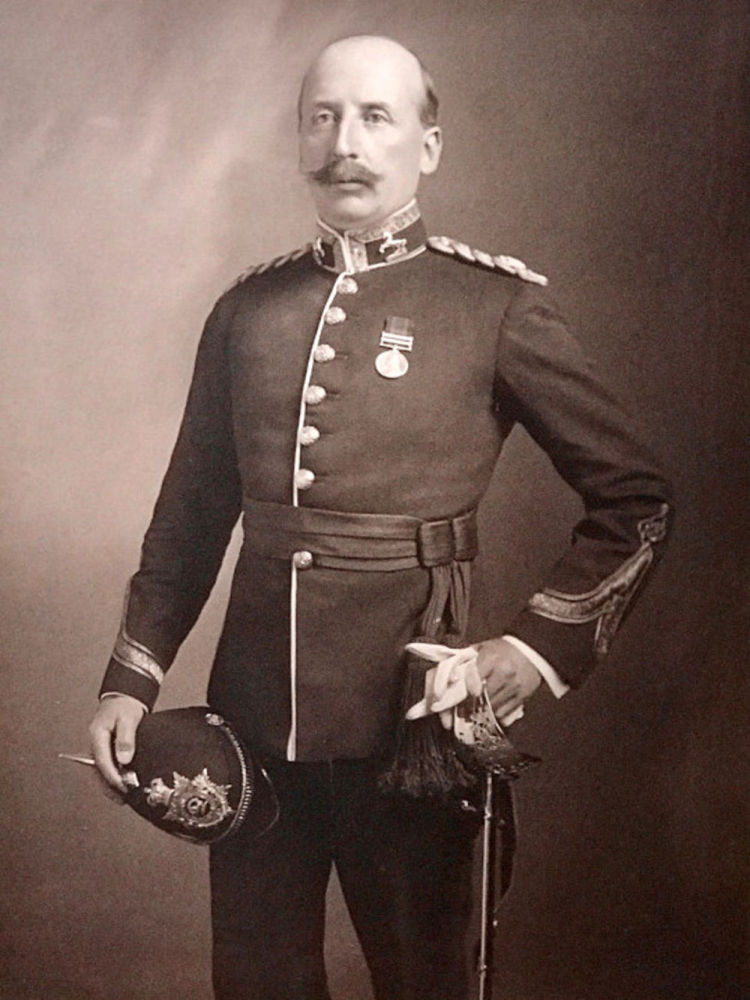 Ӣݺ»˹-ƶ¾ʿͷз121ǰɿ