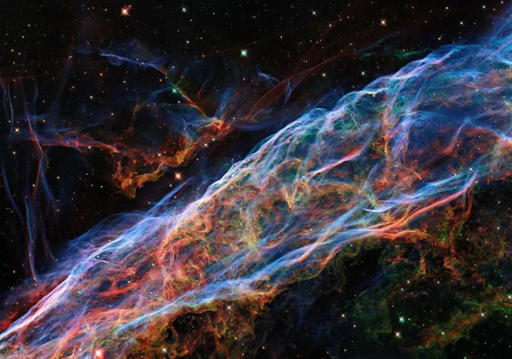 ̫Զչʾ޴ǲкɴơ(Veil Nebula)ͼ
