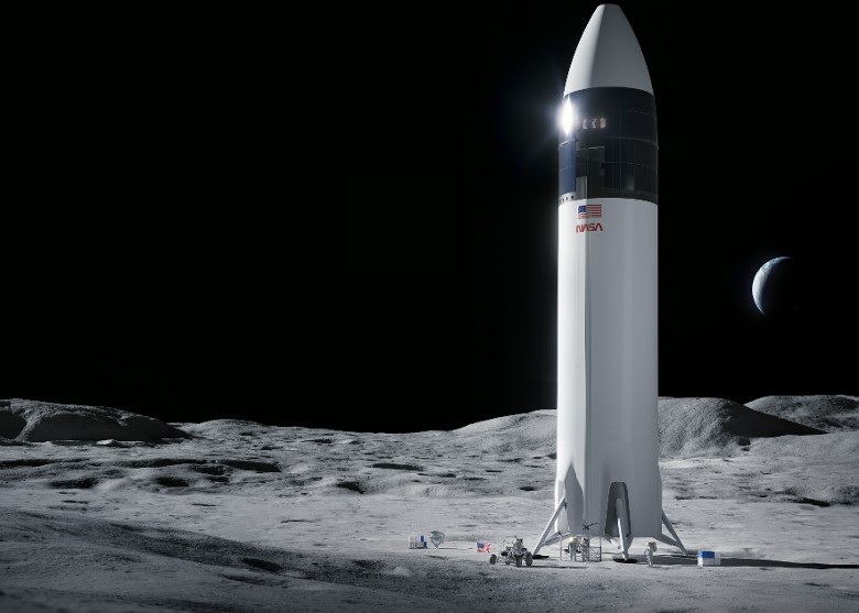 SpaceX负责开发载人太空船 最快2024年将两名美国宇航员送上月球表面