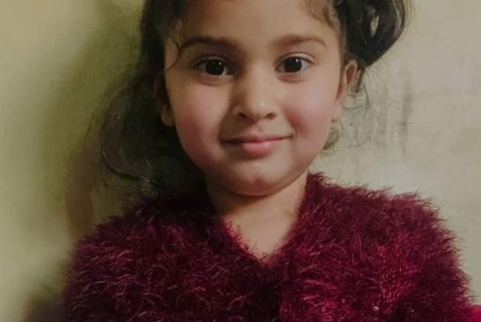 ӡ��˹���ɼӶ���4��Ůͯ�ڸ��������ɶ��ϱ�Ұ������ ɭ�����ҵ�����ʳһ�������