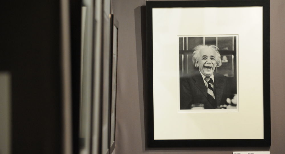 河北燕山大学教授李子丰研究项目宣称已推翻爱因斯坦相对论引争议