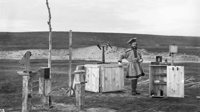 ڵһʼ꿼챨Уʦ˹׻ Sophus Tromholt Уɭ Henry Dawson о˼