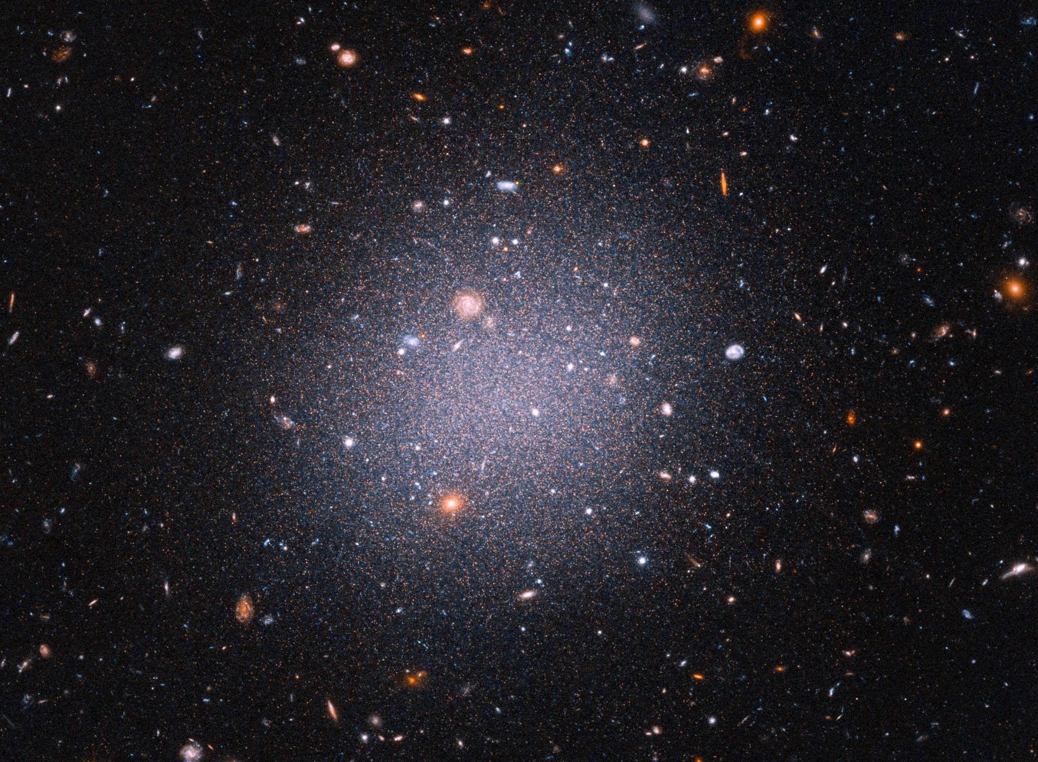 ѧù̫ԶNGC 1052-DF2ϵľ
