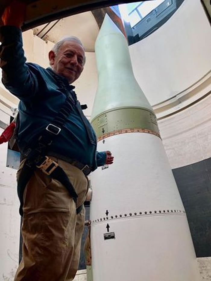 ǰվRobert SalasĿûڵĺʩϵͳUFO̱