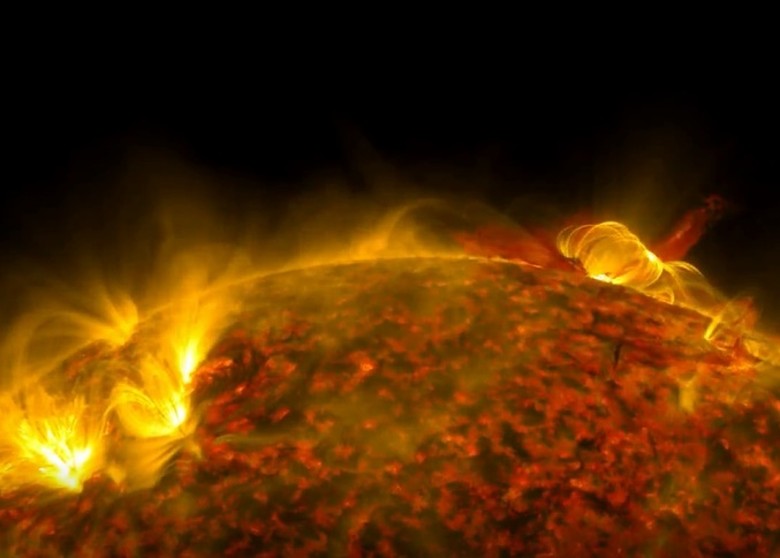 美国太空总署捕捉到万圣节前太阳喷耀斑 恐干扰GPS系统同时为欧洲和北美带来极光