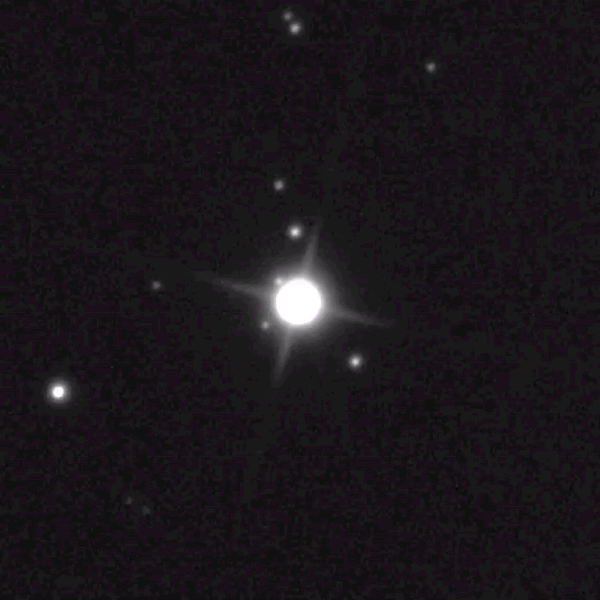 赫特福德大学Bayfordbury天文台拍摄到天王星与其卫星共舞的绚丽画面