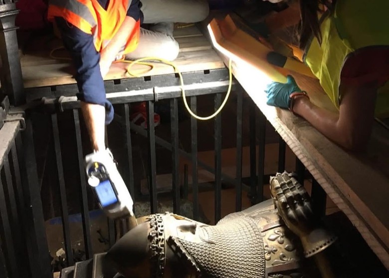 �о���Ա��X������������̫��Ĺ��