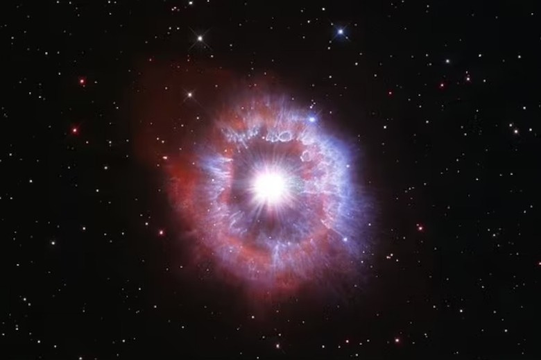 ԶºAG CarinaeڻǰϦģ