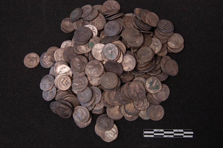 戈博文珍藏！英国什罗普郡戈博文地区出土的罗马时代银币获正式承认为国家级宝藏