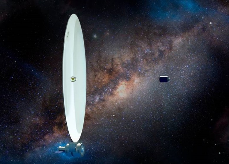 NASA希望能利用在流体张力制作镜片，最终在太空中制造出大型望远镜（左）。