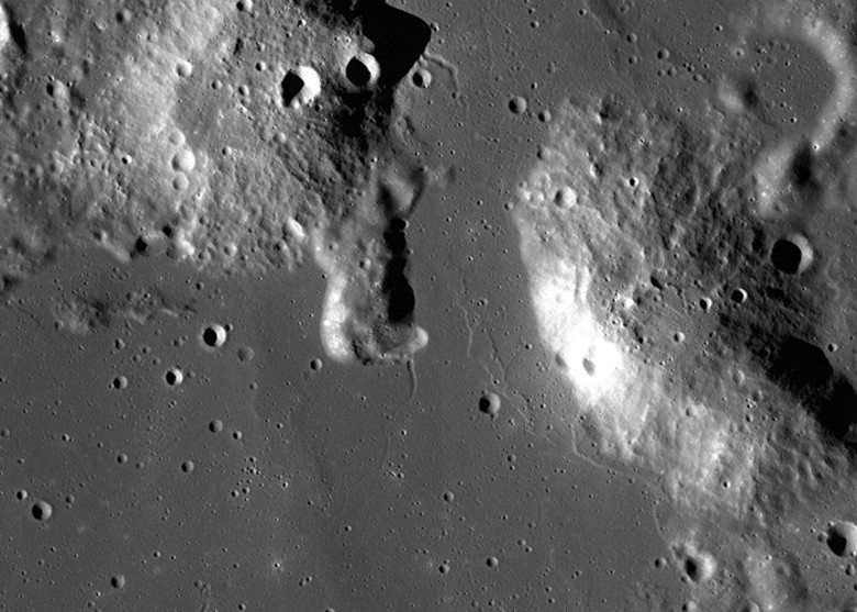 NASA月亮女神登月计划包括首次探索格罗特胡森穹顶丘