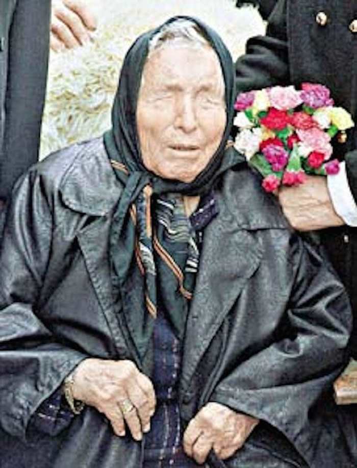 “盲眼龙婆”巴巴万加Baba Vanga曾预言2022年会发生6件大事 其中2件已经发生