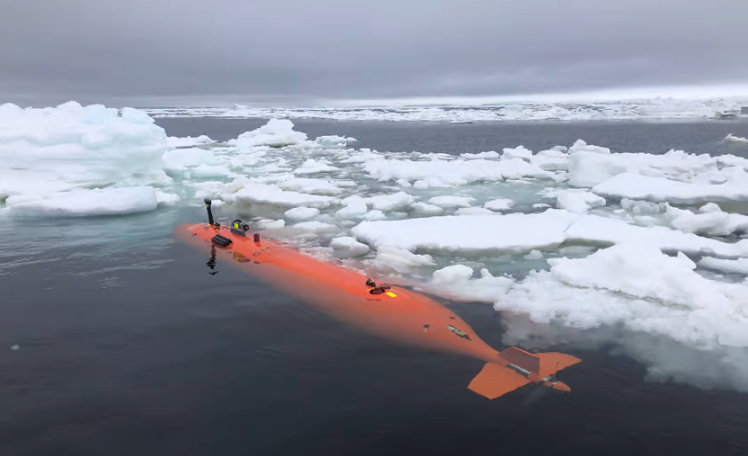 机器人潜艇突破性的海底图像突出南极洲西部思韦茨冰川危险的状态