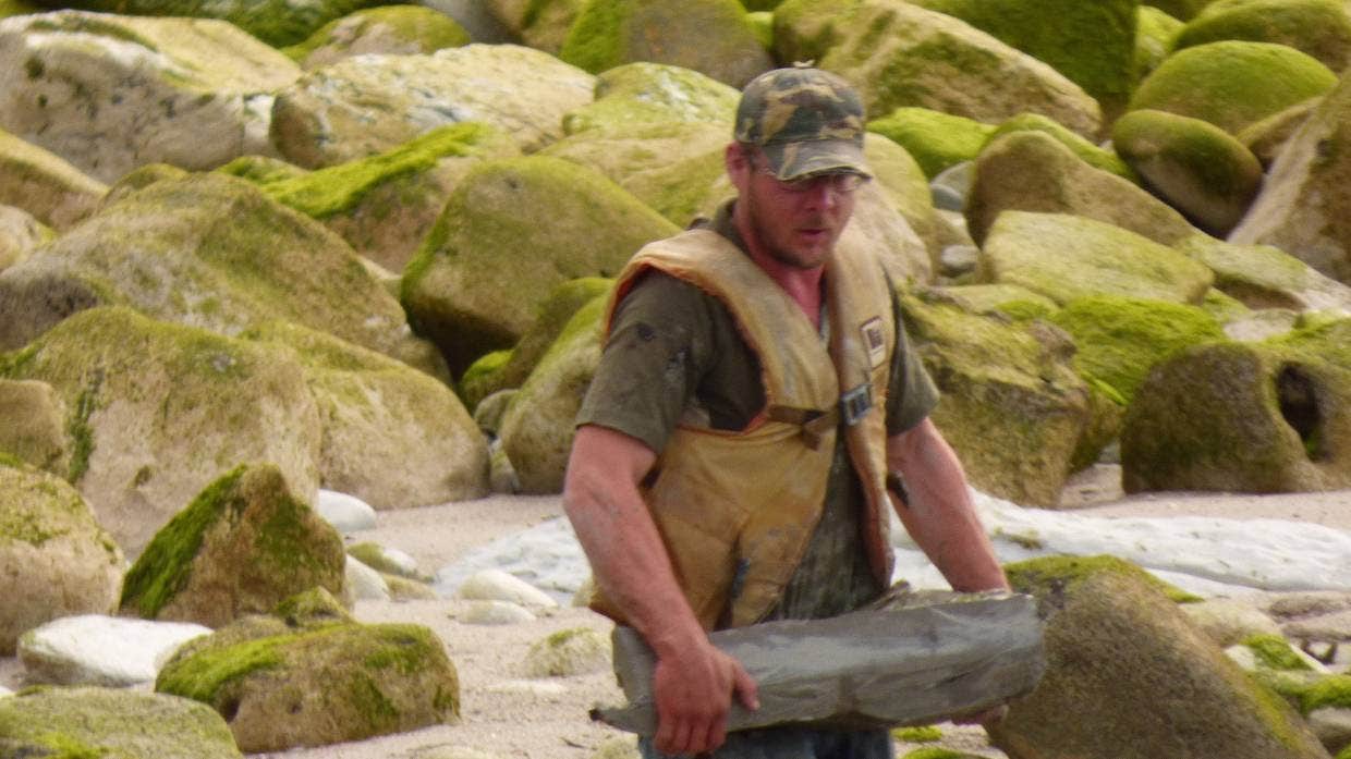 ������һȺ�˻ѳƻ����������ӵ��2300������ʷ������㻯ʯ