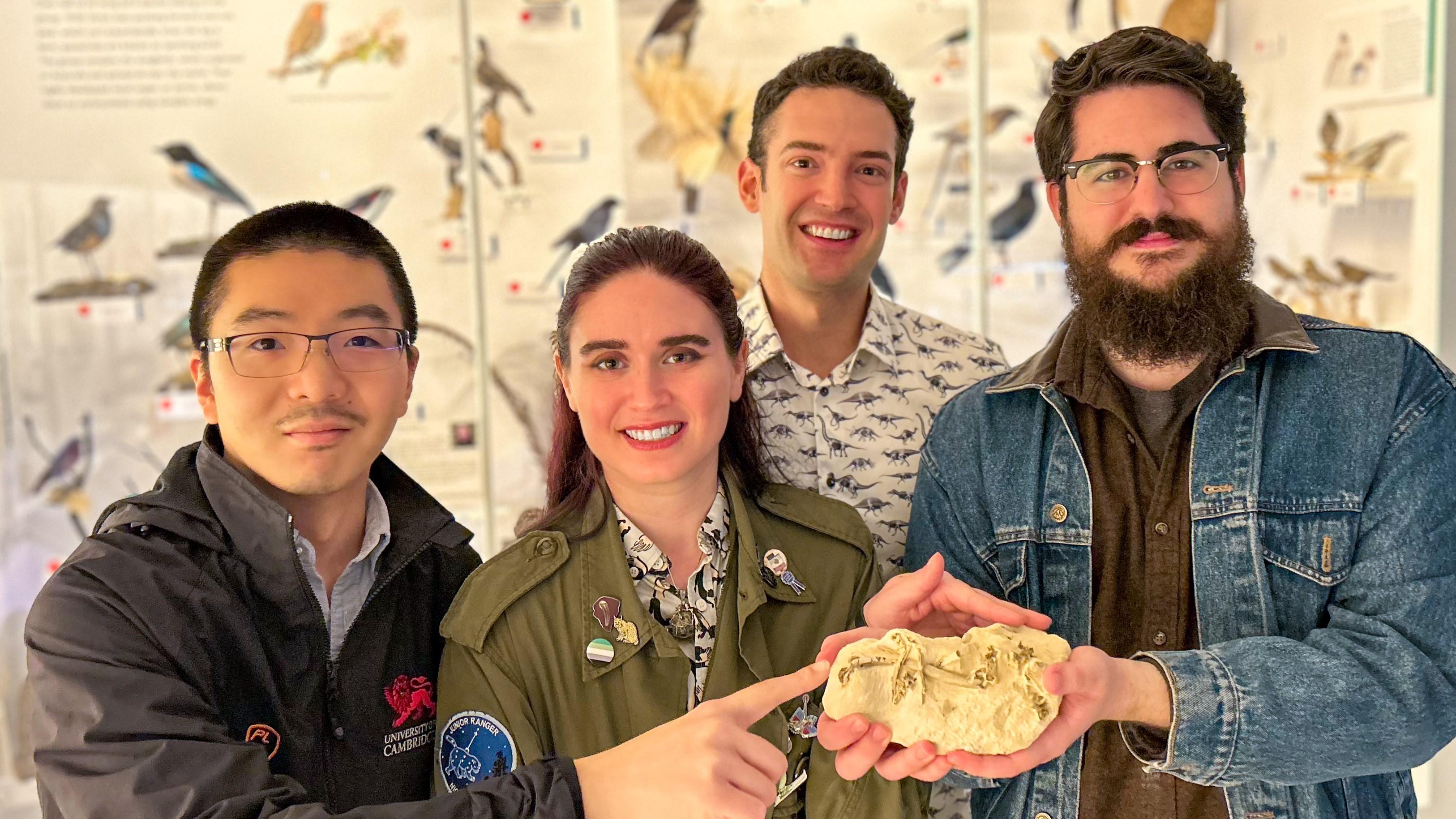 6700ǰʷǰJanavis finadens߸