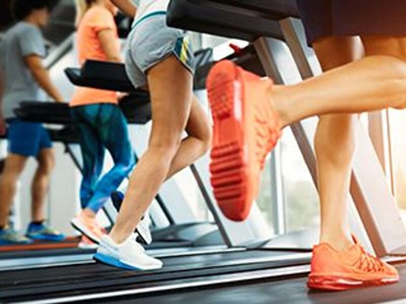 新的大型研究表明：如果你超过40岁，每天锻炼20分钟就能让你远离医院
