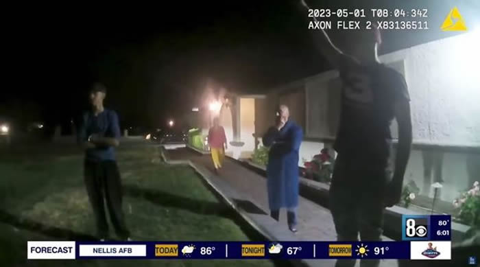 美国多州出现发蓝光不明飞行物,拉斯维加斯警方调查后院出现外星人的报告