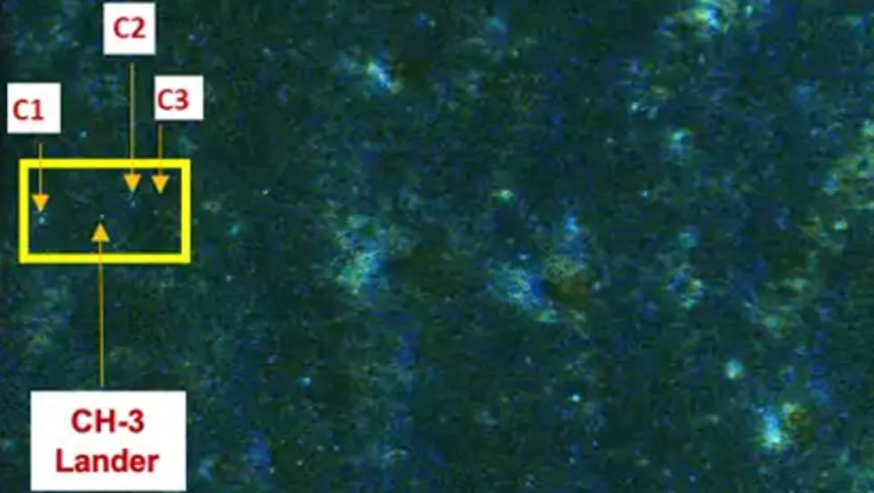 印度的月船3号月球着陆器在月球轨道的雷达图像中闪闪发光