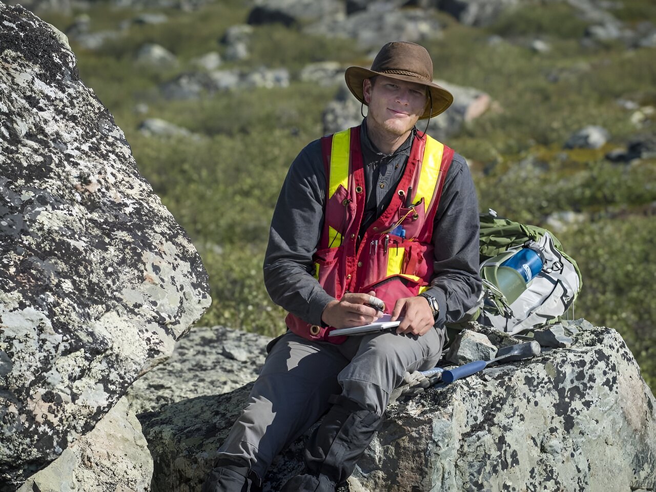 地球科学家发现,地壳构造板块逐渐形成