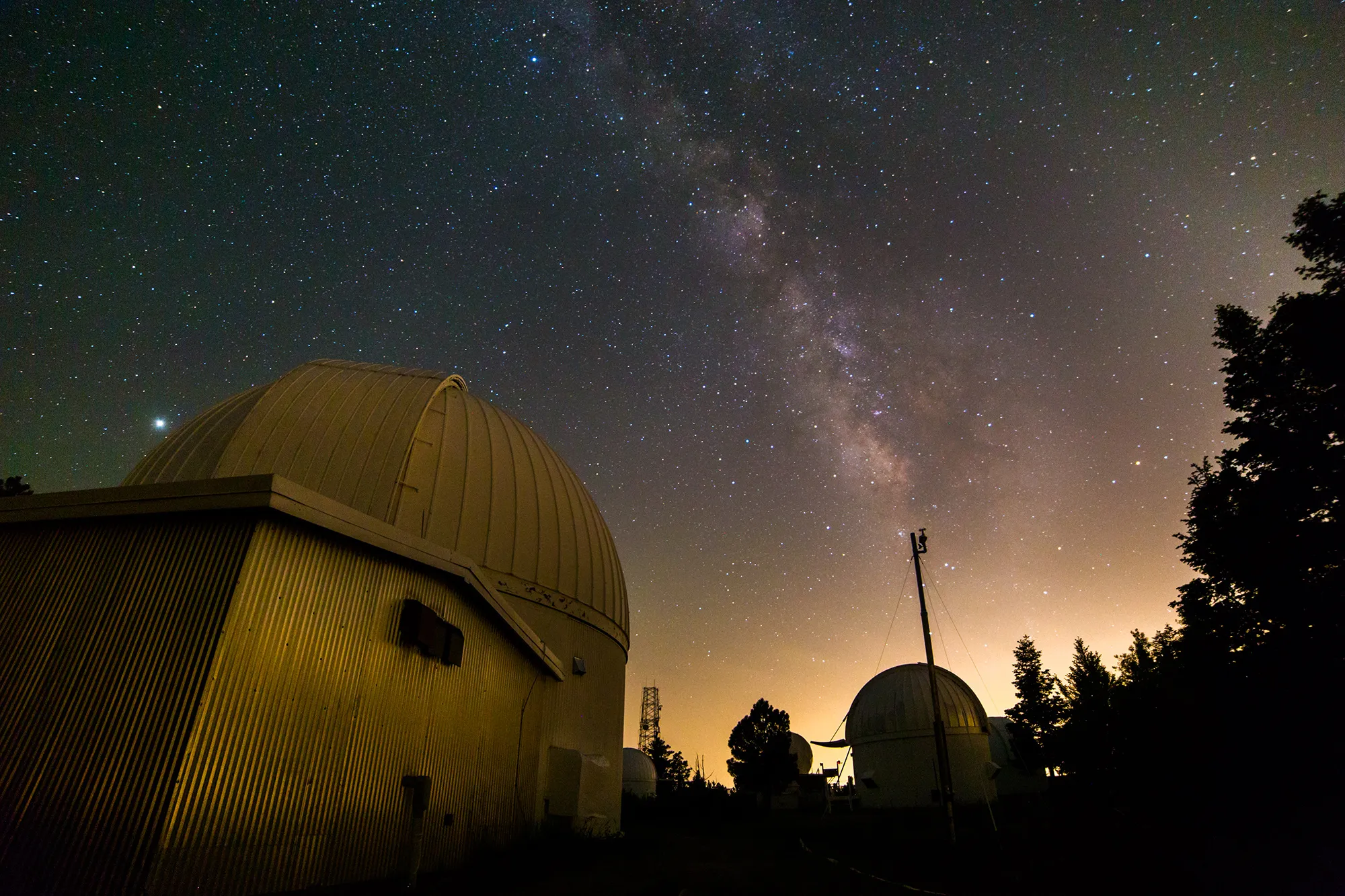 《每日小行星》志愿者发现一颗小行星接近地球