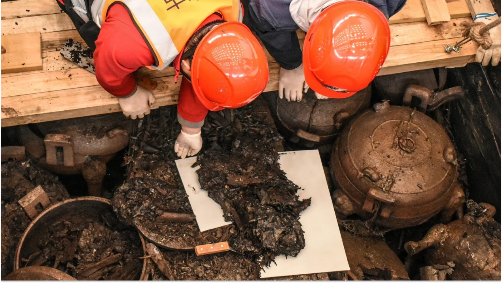 中国出土的2200年前豪华陵墓可能是楚国统治者的陵墓