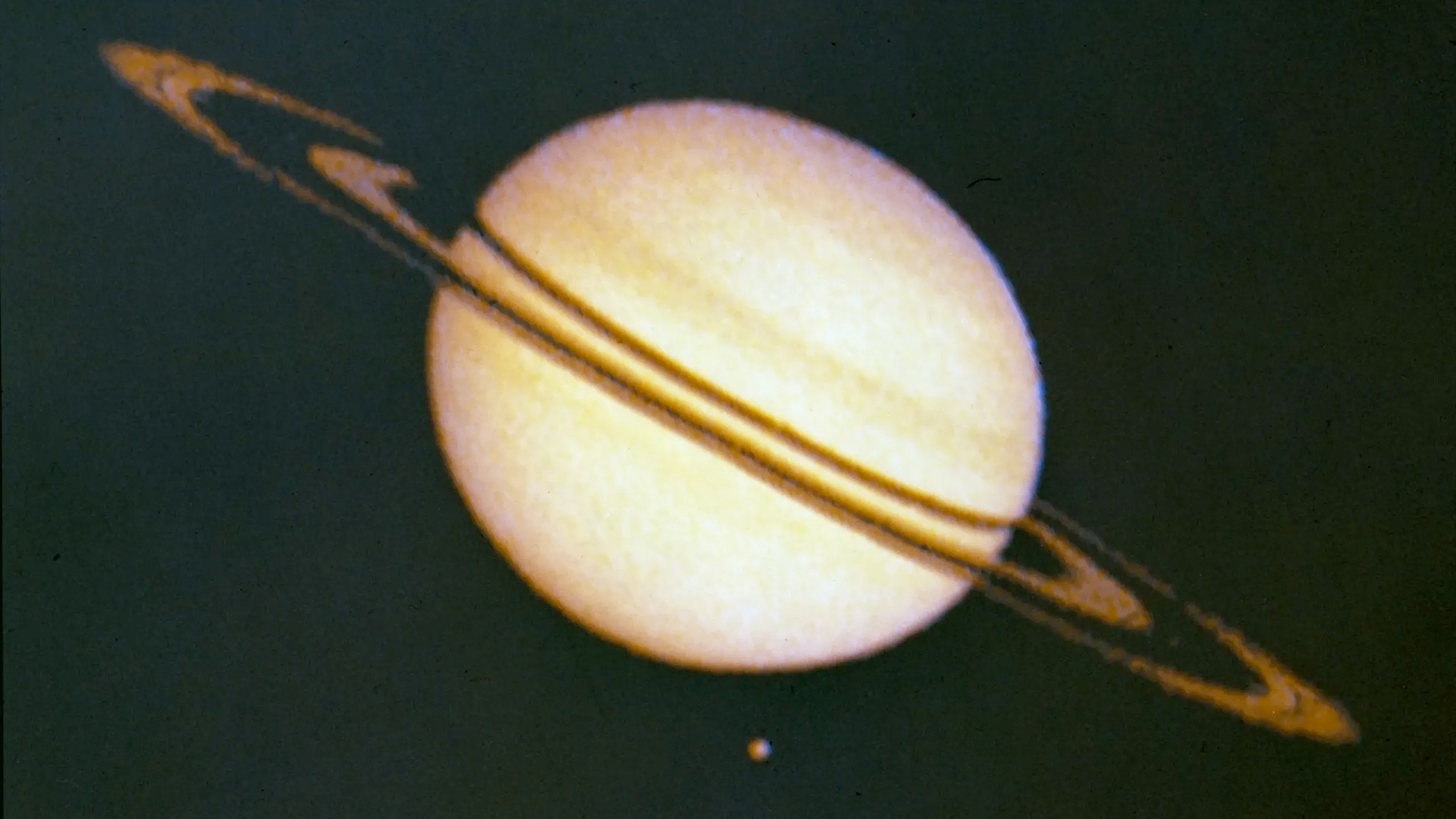 在太空的这一天!1979年9月1日先锋11号成为第一艘访问土星的航天器